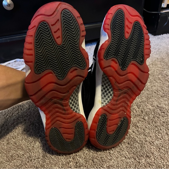 Jordan bred 11s - Picture 7 of 10